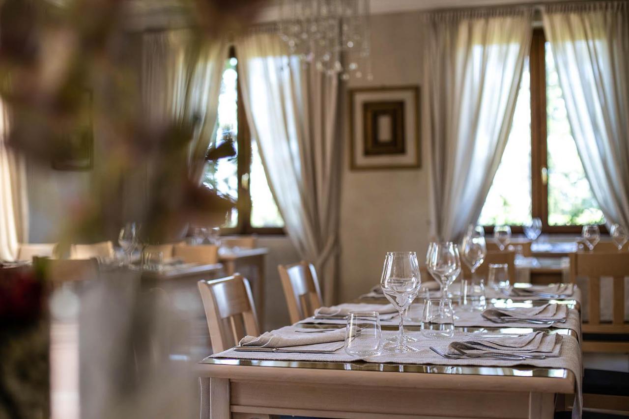 Hotel Ristorante Farneta Кортона Экстерьер фото